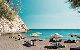 Santorini Seaside Retreat - Flora'S Summer Escape