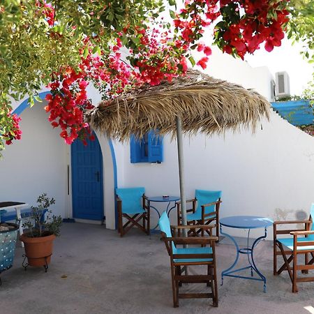 Santorini Seaside Retreat - Flora'S Summer Escape Perissa  Esterno foto