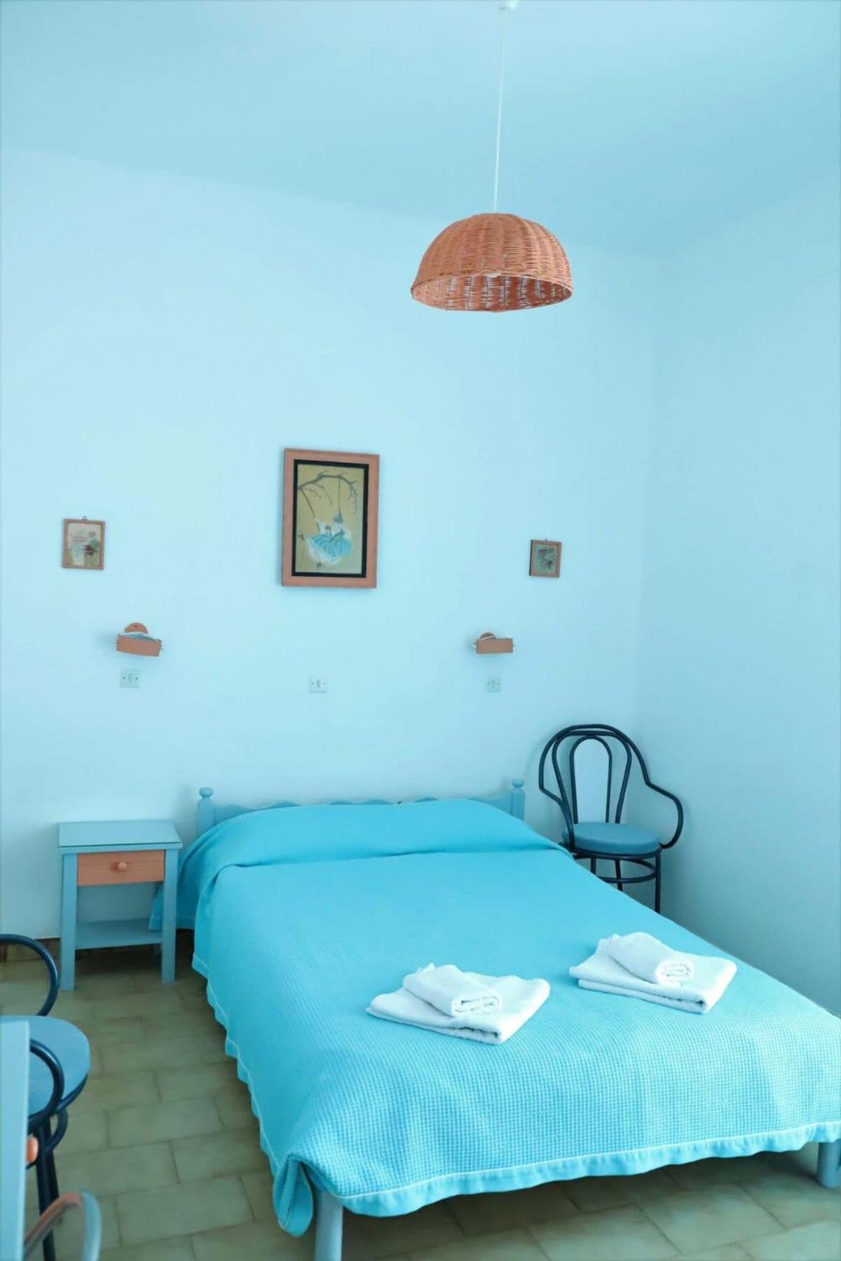 Santorini Seaside Retreat - Flora'S Summer Escape Perissa  Esterno foto